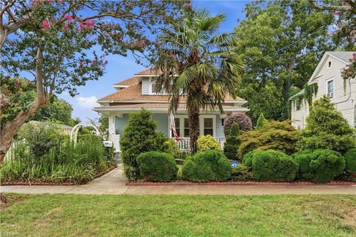136 W Government Ave, Norfolk, VA, 23503-2906 | Card Image
