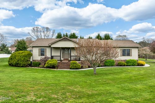 625 Riverbrook Dr, Sevierville, TN, 37862-5909 | Card Image