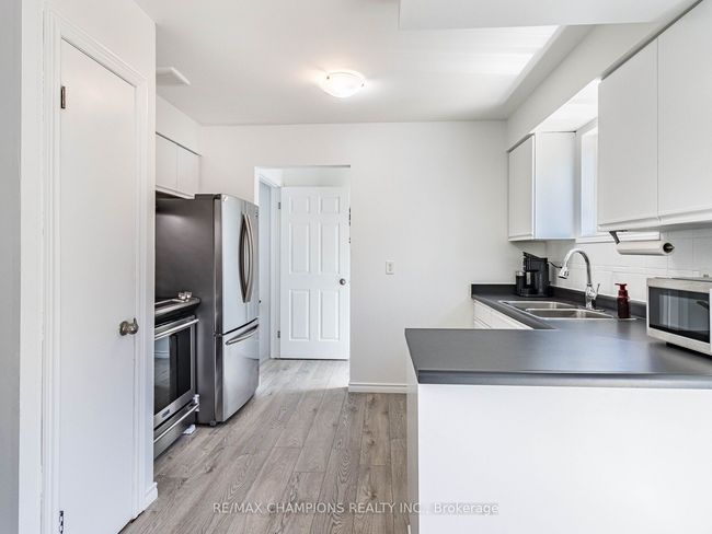 22 Farrell Lane, House attached with 3 bedrooms, 2 bathrooms and 2 parking in Arthur ON | Image 13