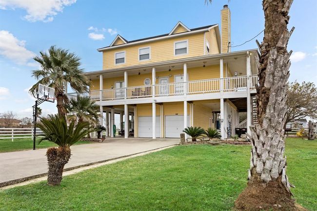 1216 Overton Ave, House other with 5 bedrooms, 3 bathrooms and 2 parking in Port Bolivar TX | Image 4