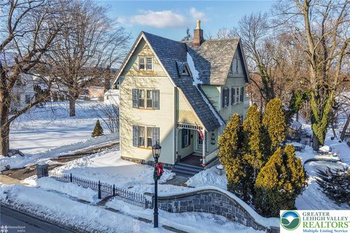 507 E Station Ave, Coopersburg, PA, 18036-2027 | Card Image