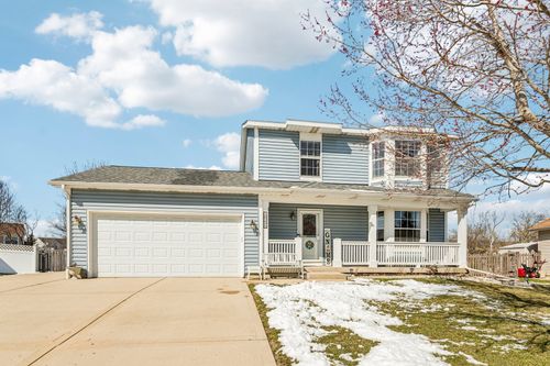 18224 W Old Pine Ct, Gurnee, IL, 60031-4254 | Card Image