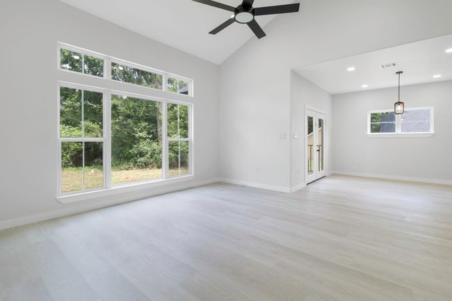 611 Bridgeview Dr, House other with 3 bedrooms, 2 bathrooms and 2 parking in Onalaska TX | Image 10