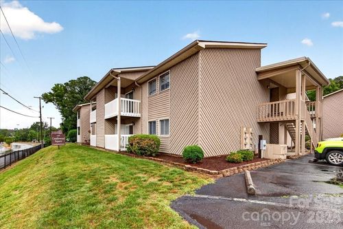 140 Lake Concord Rd Ne, Concord, NC, 28025-2936 | Card Image