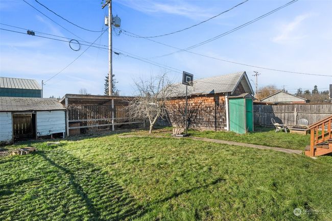 705 B St, House other with 4 bedrooms, 2 bathrooms and 1 parking in Vader WA | Image 25
