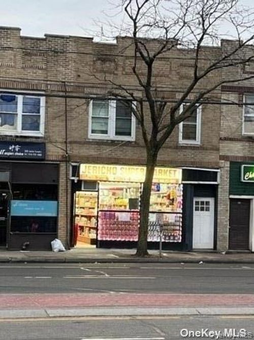 1r-318 Jericho Tpke, Floral Park, NY, 11001-2108 | Card Image