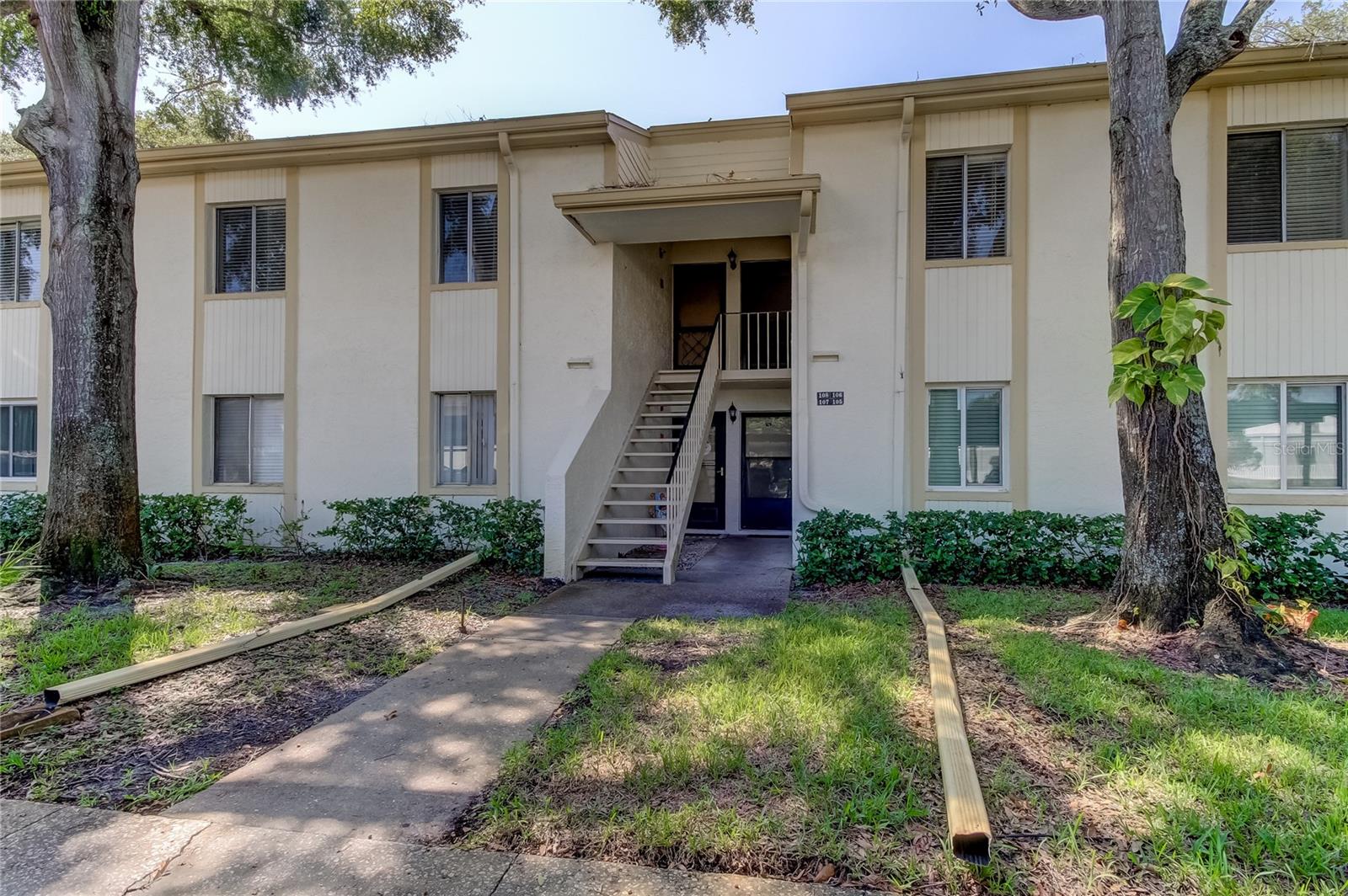 Pine Ct, Oldsmar, FL 34677