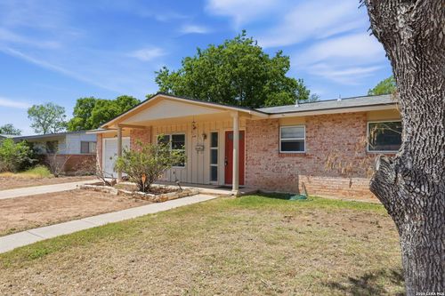 701 Aviation Ave, Schertz, TX, 78154-1605 | Card Image