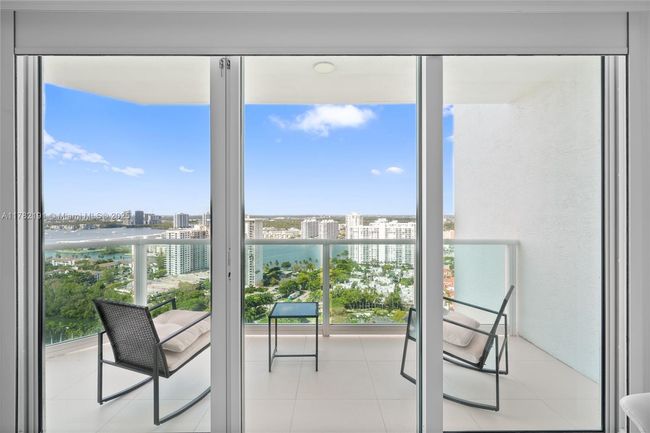UNIT-2807 - 3301 Ne 183 Rd St, Condo with 3 bedrooms, 4 bathrooms and null parking in Aventura FL | Image 34