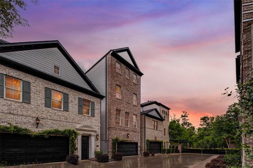 1323 Hunters Meadow Ln, Houston, TX, 77055-6066 | Card Image