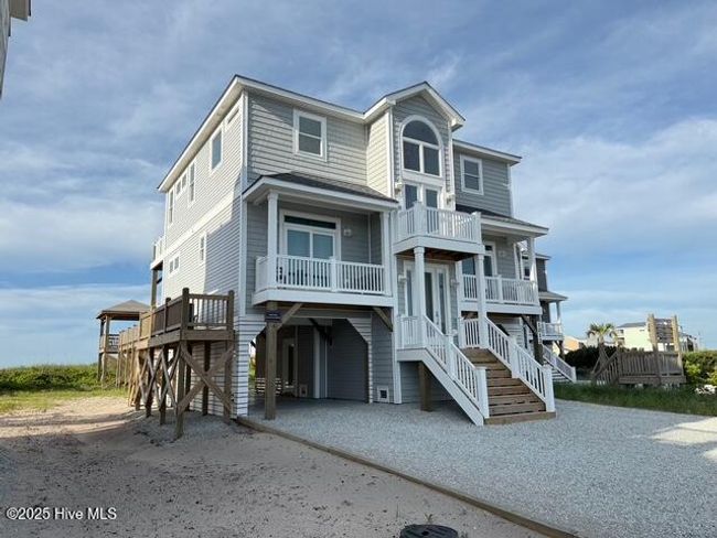 1012 New River Inlet Rd, House other with 5 bedrooms, 4 bathrooms and null parking in N Topsail Beach NC | Image 4