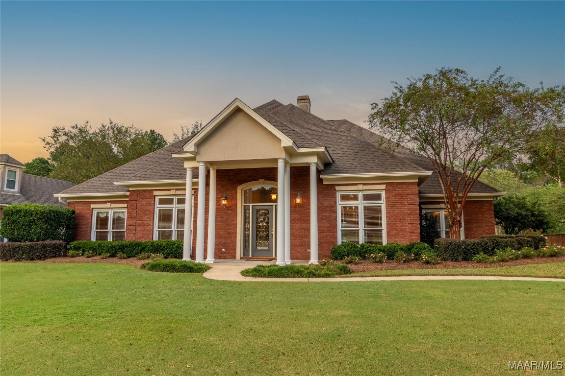 Towne Lake Dr, Montgomery, AL 36117