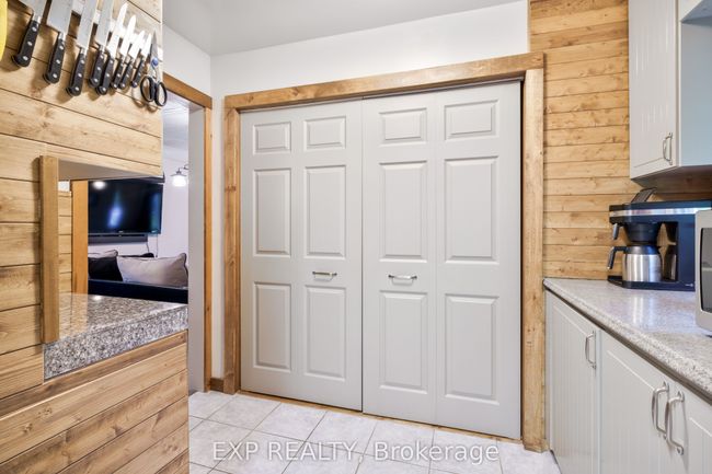 B393 Thorah Concession Rd 2, House other with 2 bedrooms, 1 bathrooms and 8 parking in Brock ON | Image 15