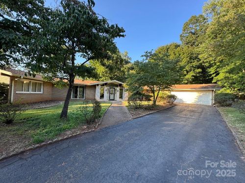 52 Lake St, Badin, NC, 28009-0348 | Card Image