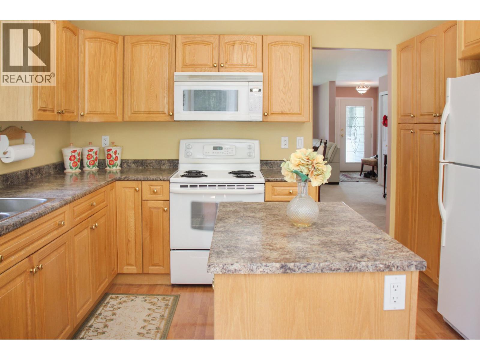 Residential in 108 Mile Ranch 5