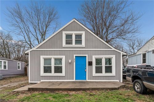 808 S Savage Street, Independence, MO, 64050 | Card Image