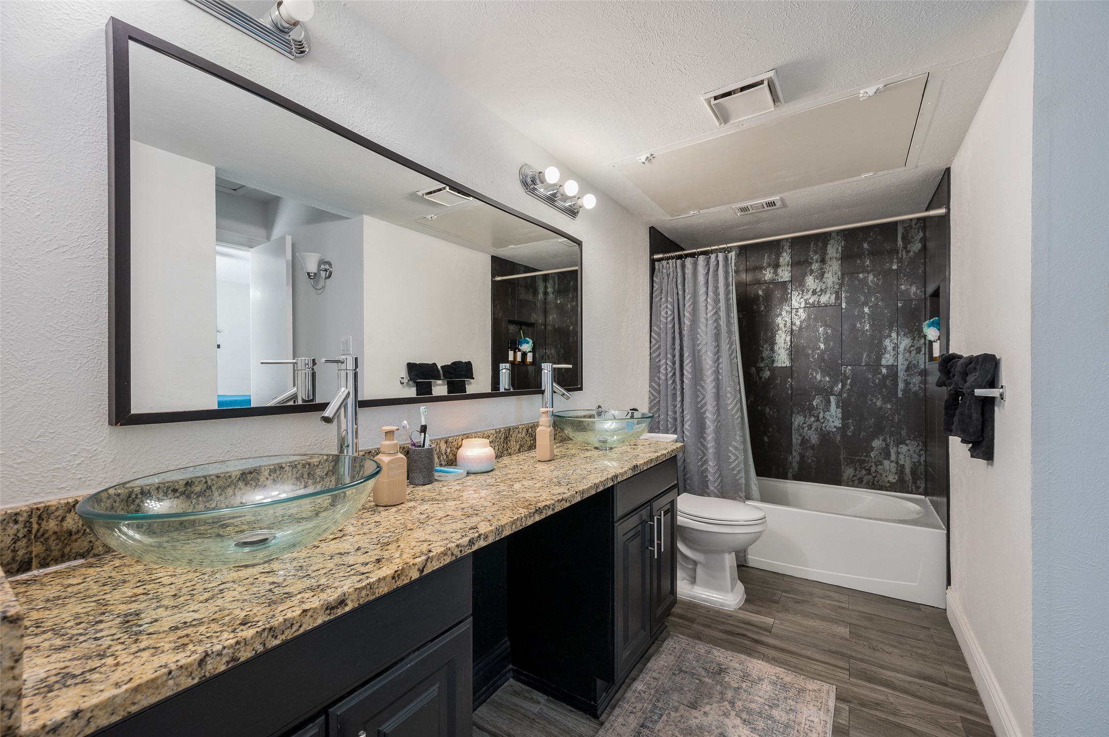 Residential in The Colony 5