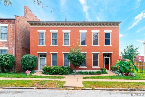 1310 N Market St, Saint Louis, MO, 63106-4211 | Card Image