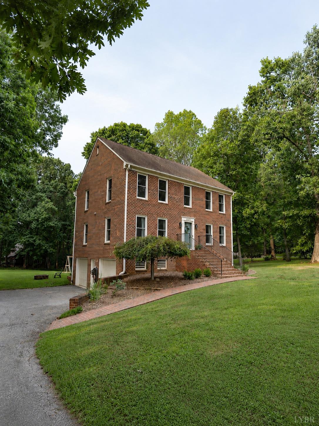 Residential in Forest 2