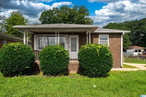 1002 Meadowood Ave, HUEYTOWN, AL, 35023 | Card Image