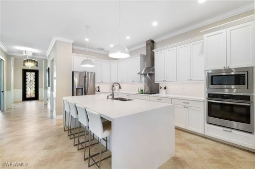 28510 Westmeath Ct, BONITA SPRINGS, FL, 34135-8550 | Card Image