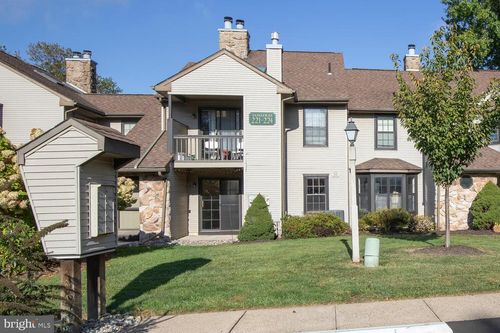 223 Sassafras Ct, WARRINGTON, PA, 18976-2613 | Card Image