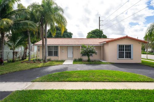 5524 Cleveland St, Hollywood, FL, 33021-4616 | Card Image