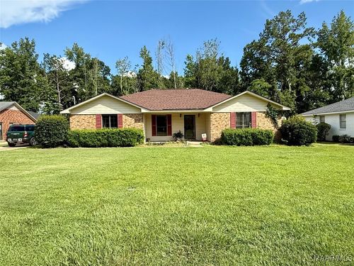 205 Pinehaardt Dr, Selma, AL, 36701-7264 | Card Image