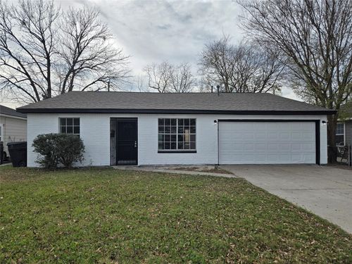 8754 Guinevere St, Houston, TX, 77029-3306 | Card Image