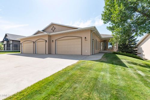 1907 Mesquite Loop, Bismarck, ND, 58503-0199 | Card Image