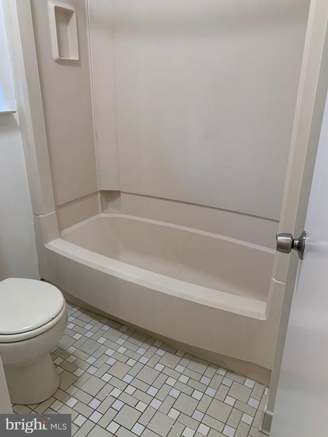 1896 Winterport Cluster, Townhouse with 3 bedrooms, 3 bathrooms and null parking in RESTON VA | Image 10