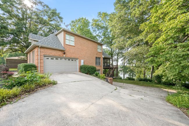 208 Loop Dr, House other with 4 bedrooms, 4 bathrooms and 3 parking in Winchester TN | Image 16