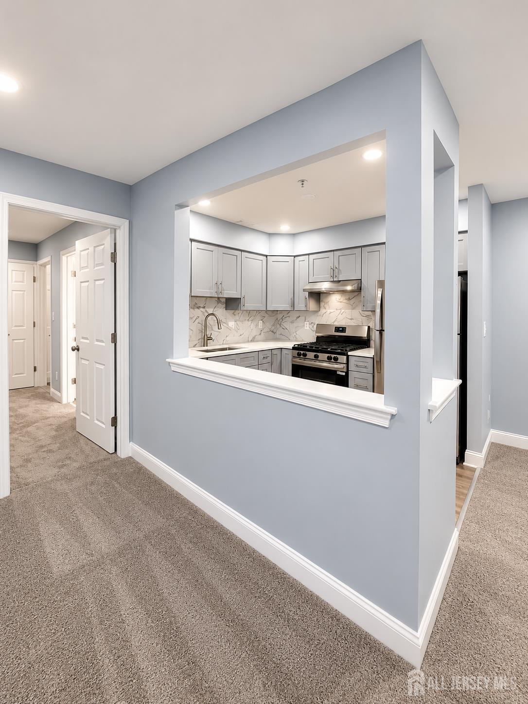 Residential Lease in Edison 3