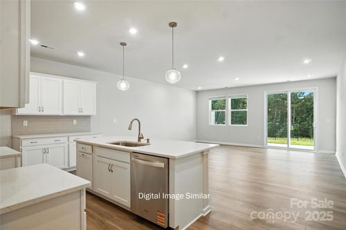 1205 Vibrant Rd, Charlotte, NC, 28215 | Card Image