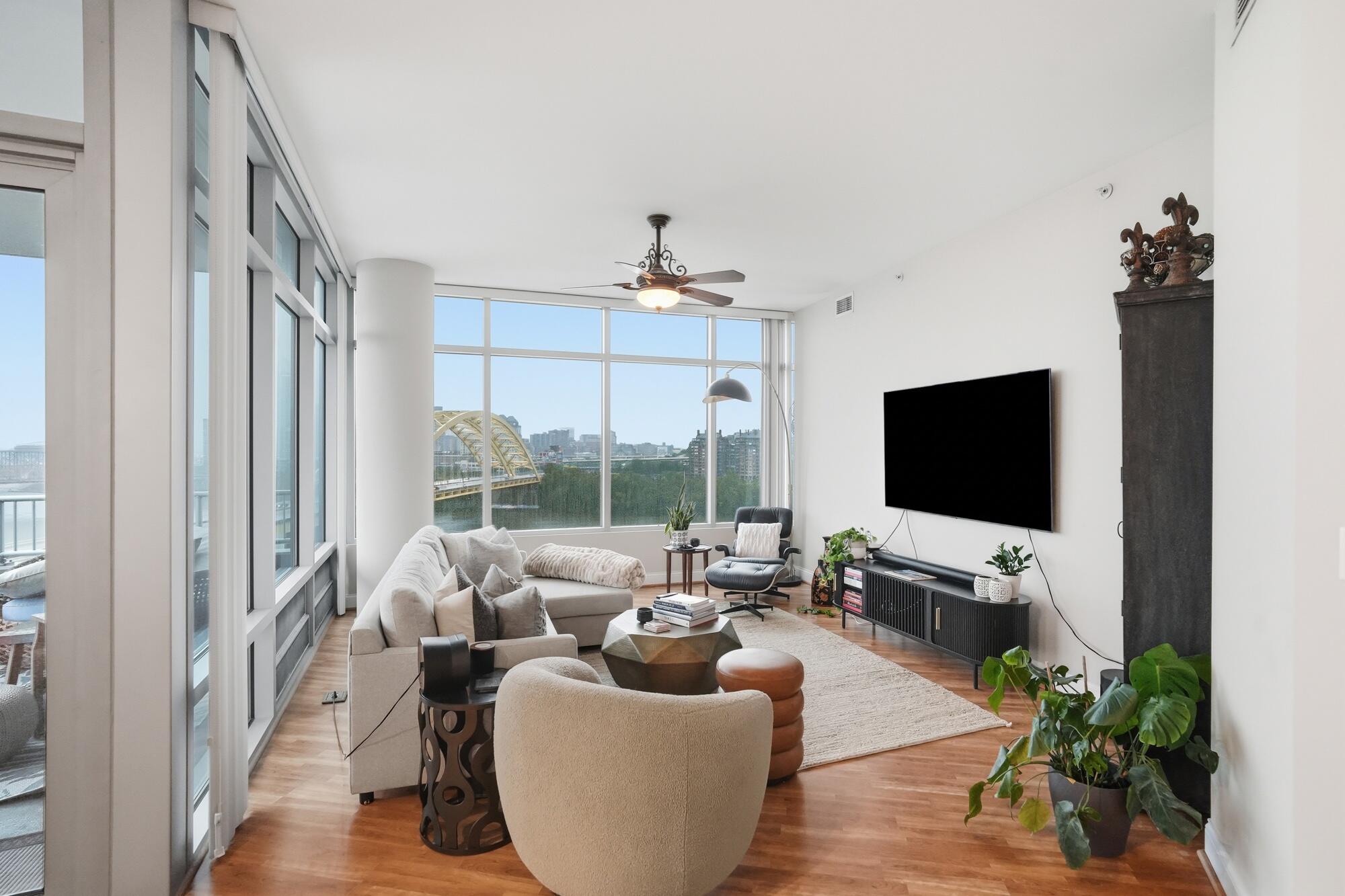 Residential Lease in Newport 3