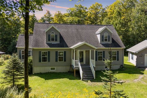 300 Yellow Barn Rd, Freeville, NY, 13068-9626 | Card Image