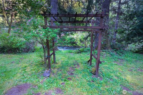 8214 Rose Valley Rd, Kelso, WA, 98626-4373 | Card Image