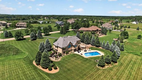 19295 Oak Grove Ave, Prior Lake, MN, 55372-3804 | Card Image