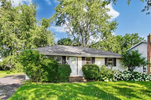 249 Sunrise Ave, Willowbrook, IL, 60527-6112 | Card Image