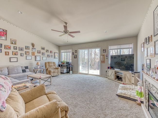 159 St Clair Cir, House other with 3 bedrooms, 2 bathrooms and null parking in Brooklyn MI | Image 6