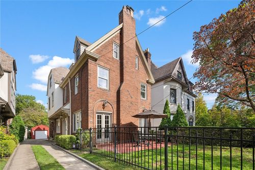 405 Morewood Ave, Pittsburgh, PA, 15213-1813 | Card Image