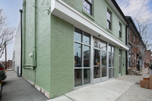 200-169 N Limestone, Lexington, KY, 40507-1122 | Card Image