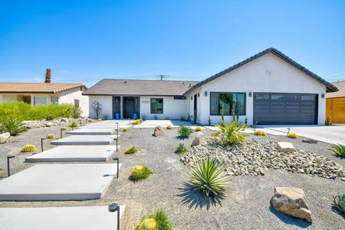 47926 Sunflower St, Indio, CA, 92201-6844 | Card Image
