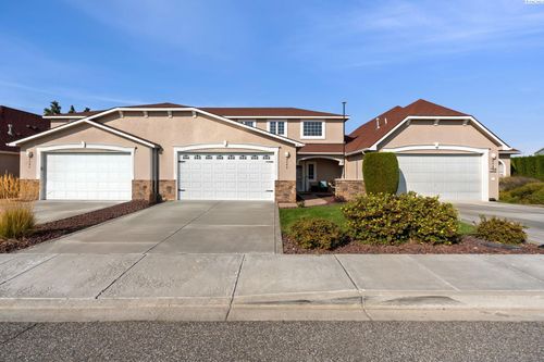 9503 Vincenzo Dr, Pasco, WA, 99301-6781 | Card Image