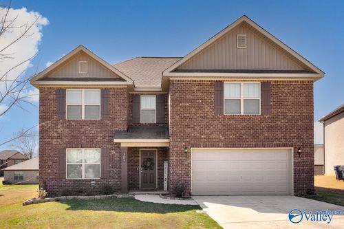 104 Umbra Cir, Huntsville, AL, 35811-8148 | Card Image