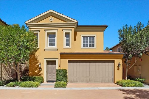 64 Bianco, Irvine, CA, 92618-0106 | Card Image