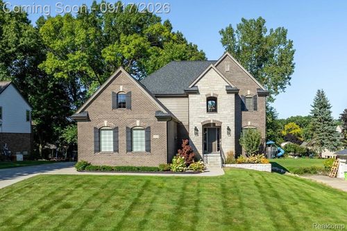 61314 Miriam Dr, Washington Township, MI, 48094-1418 | Card Image