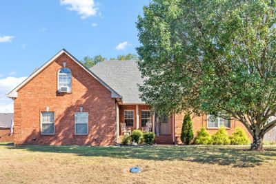 1715 Arrowhead Dr, House other with 4 bedrooms, 2 bathrooms and 2 parking in Lebanon TN | Image 1