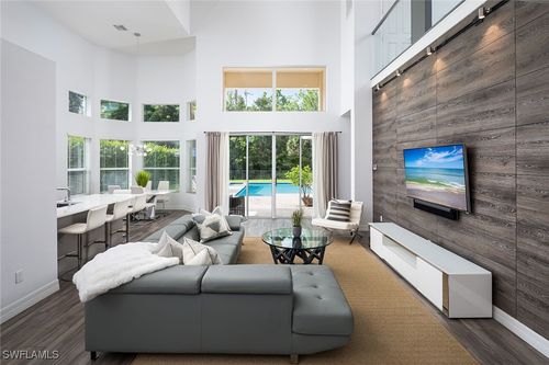 6816 Del Mar Ter, NAPLES, FL, 34105-5033 | Card Image