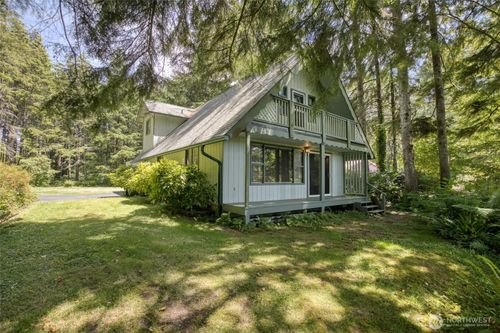 2782 State Route 109, Ocean Shores, WA, 98569-9527 | Card Image